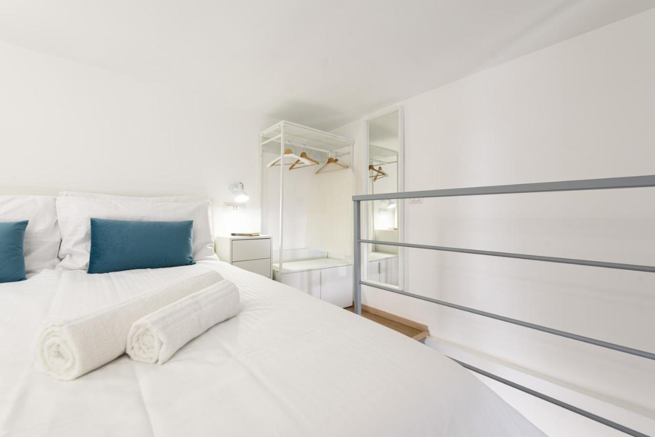 Napoli In Bed Apartment Exterior photo