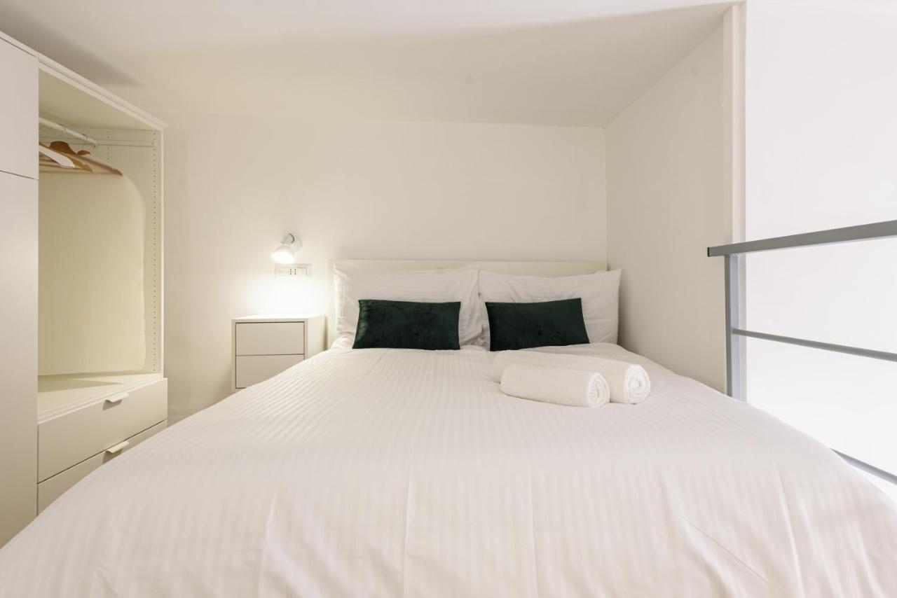 Napoli In Bed Apartment Exterior photo